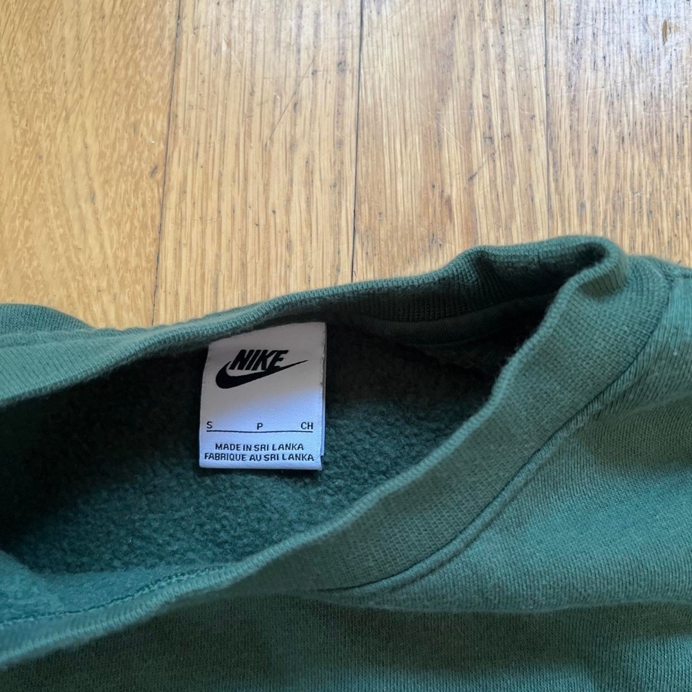 Nike green crewneck sweatshirt, Men's Small - Picture 4 of 7